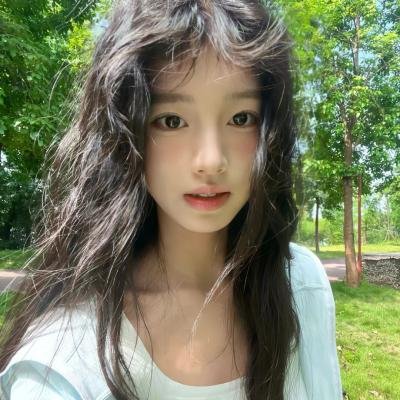 五个女生